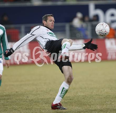 Fussball. T-Mobile Bundesliga. SK Austria Kaernten gegen SK Rapid Wien. Martin Hiden (Kaernten). Klagenfurt, am 16.2.2008.
Foto: Kuess
---
pressefotos, pressefotografie, kuess, qs, qspictures, sport, bild, bilder, bilddatenbank