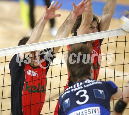 Volleyball OEVV Cup Herren. Hypo VBK Klagenfurt gegen Tirol. Johann Huber, Gernot Ortner (Klagenfurt). Klagenfurt, am 17.2.2008.
Foto: Kuess
---
pressefotos, pressefotografie, kuess, qs, qspictures, sport, bild, bilder, bilddatenbank