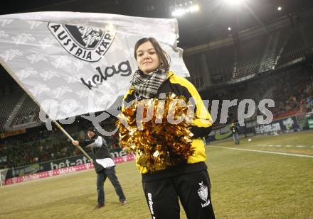 Fussball. T-Mobile Bundesliga. SK Austria Kaernten gegen SK Rapid Wien. Cheerleader, Austria Fahne.  Klagenfurt, am 16.2.2008.
Foto: Kuess
---
pressefotos, pressefotografie, kuess, qs, qspictures, sport, bild, bilder, bilddatenbank