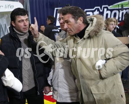 Fussball. T-Mobile Bundesliga. SK Austria Kaernten gegen SK Rapid Wien. Mario Canori, Landeshauptmann Joerg Haider.  Klagenfurt, am 16.2.2008.
Foto: Kuess
---
pressefotos, pressefotografie, kuess, qs, qspictures, sport, bild, bilder, bilddatenbank