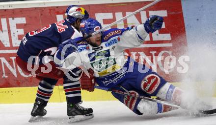 EBEL. Eishockey Bundesliga. VSV gegen Red Bull Salzburg. Roland Kaspitz (VSV), Thomas Koch (Salzburg). Villach, am 17.2.2008.
Foto: Kuess
---
pressefotos, pressefotografie, kuess, qs, qspictures, sport, bild, bilder, bilddatenbank