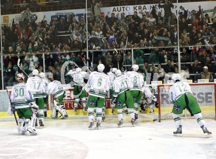 EBEL. Eishockey Bundesliga. KAC gegen Olympia (Olimpija) Ljubljana (Laibach). Jubel (Laibach). Klagenfurt, am 19.2.2008.
Foto: Kuess
---
pressefotos, pressefotografie, kuess, qs, qspictures, sport, bild, bilder, bilddatenbank