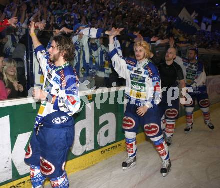 EBEL. Erste Bank Eishockey Bundesliga. VSV gegen Red Bull Salzburg.Schlussjubel (VSV). Villach, am 21.2.2008.

Copyright Kuess

---
pressefotos, pressefotografie, kuess, qs, qspictures, sport, bild, bilder, bilddatenbank