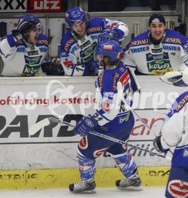 EBEL. Erste Bank Eishockey Bundesliga. VSV gegen Red Bull Salzburg. Torjubel Nikolas Petrik (VSV). Villach, am 21.2.2008.

Copyright Kuess

---
pressefotos, pressefotografie, kuess, qs, qspictures, sport, bild, bilder, bilddatenbank