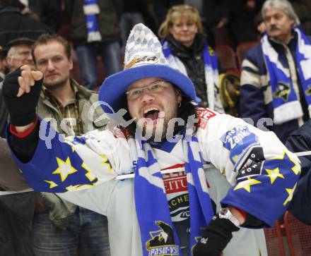 EBEL. Erste Bank Eishockey Bundesliga. VSV gegen Red Bull Salzburg. Jubel Fans (VSV). Villach, am 21.2.2008.

Copyright Kuess

---
pressefotos, pressefotografie, kuess, qs, qspictures, sport, bild, bilder, bilddatenbank