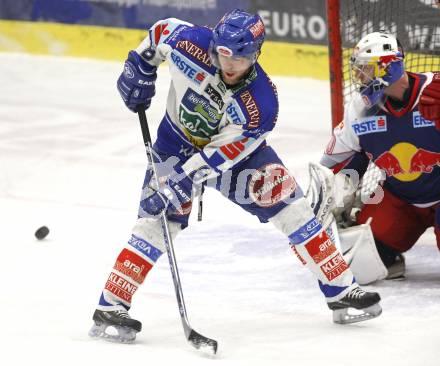 EBEL. Eishockey Bundesliga. VSV gegen Red Bull Salzburg. Roland Kaspitz (VSV), Reinhard Divis (Salzburg). Villach, am 17.2.2008.
Foto: Kuess
---
pressefotos, pressefotografie, kuess, qs, qspictures, sport, bild, bilder, bilddatenbank