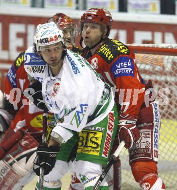 EBEL. Erste Bank Eishockey Bundesliga. KAC gegen Olympia Laibach. Jeremy Rebek (KAC), Brendan Yarema (Laibach). Klagenfurt, am 19.2.2008.
Foto: Kuess
---
pressefotos, pressefotografie, kuess, qs, qspictures, sport, bild, bilder, bilddatenbank