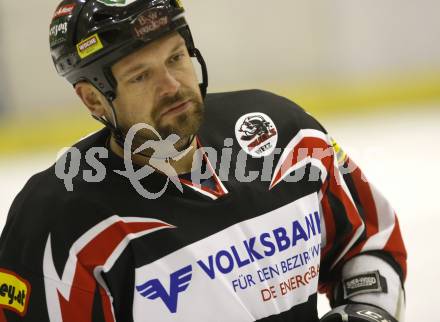 Eishockey Oberliga. Tarco Woelfe gegen ATUS Weiz Volksbank Bulls. Michael Guentner (Weiz). Klagenfurt, am 23.2.2008.
Foto: Kuess
---
pressefotos, pressefotografie, kuess, qs, qspictures, sport, bild, bilder, bilddatenbank