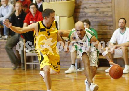 Basketball 2. Bundesliga. KOS Klagenfurt gegen ABC Villach. Edo Ceman (KOS), Georg Seidel (Villach). Klagenfurt, am 24.2.2008.
Foto: Kuess
---
pressefotos, pressefotografie, kuess, qs, qspictures, sport, bild, bilder, bilddatenbank