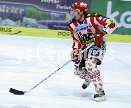 Eishockey Bundesliga. Mike Siklenka (KAC). Klagenfurt, am 18.12.2005.
Foto: Kuess
---
pressefotos, pressefotografie, kuess, qs, qspictures, sport, bild, bilder, bilddatenbank