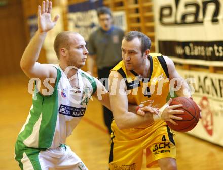 Basketball 2. Bundesliga. KOS Klagenfurt gegen ABC Villach. Davor Sattler (KOS), Muhamed Voljevic (Villach). Klagenfurt, am 24.2.2008.
Foto: Kuess
---
pressefotos, pressefotografie, kuess, qs, qspictures, sport, bild, bilder, bilddatenbank