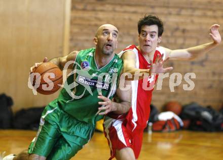 Basketball 2. Bundesliga. KOS Klagenfurt gegen ATSE Graz. Nenad Videka (KOS), Hans Gaulhofer (Graz). Klagenfurt, am 24.2.2008.
Foto: Kuess
---
pressefotos, pressefotografie, kuess, qs, qspictures, sport, bild, bilder, bilddatenbank