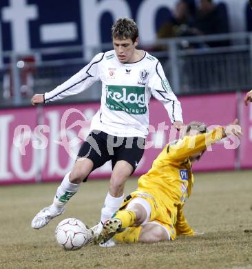 Fussball Bundesliga. T-Mobile. SK Austria Kaernten gegen SK Sturm Graz. Zlatko Junuzovic (Kaernten), Sebastian Proedl (Graz). Klagenfurt, am 25.2.2008.
Copyright Kuess

---
pressefotos, pressefotografie, kuess, qs, qspictures, sport, bild, bilder, bilddatenbank