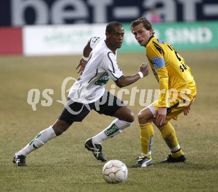 Fussball Bundesliga. T-Mobile. SK Austria Kaernten gegen SK Sturm Graz. Alexandre Chiquinho da Silva (Kaernten), Juergen Saeumel (Graz). Klagenfurt, am 26.2.2008.
Copyright Kuess

---
pressefotos, pressefotografie, kuess, qs, qspictures, sport, bild, bilder, bilddatenbank