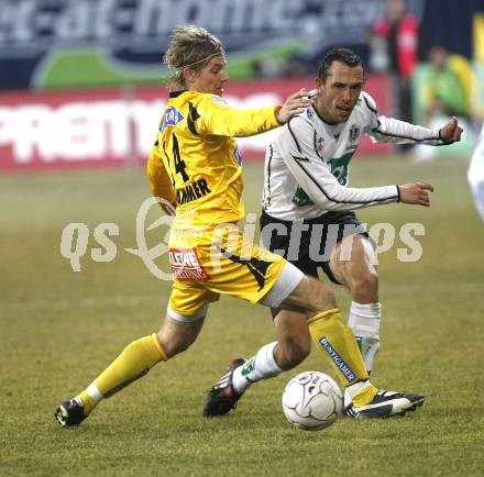 Fussball Bundesliga. T-Mobile. SK Austria Kaernten gegen SK Sturm Graz.Christian Prawda (Kaernten), Thomas Krammer (Graz). Klagenfurt, am 25.2.2008.
Copyright Kuess

---
pressefotos, pressefotografie, kuess, qs, qspictures, sport, bild, bilder, bilddatenbank