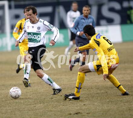 Fussball Bundesliga. T-Mobile. SK Austria Kaernten gegen SK Sturm Graz. Gerald Krajic (Kaernten),George Shashiashvili (Graz). Klagenfurt, am 25.2.2008.
Copyright Kuess


---
pressefotos, pressefotografie, kuess, qs, qspictures, sport, bild, bilder, bilddatenbank