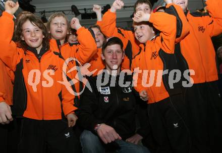 Schi, Ski Nordisch. Schispringen. Weltmeister, Vizeweltmeister. Empfang Martin Koch durch Stadt Villach. Martin Koch, Kinder des SV Villach. Villach, am 27.2.2008.

Copyright Kuess

---
pressefotos, pressefotografie, kuess, qs, qspictures, sport, bild, bilder, bilddatenbank