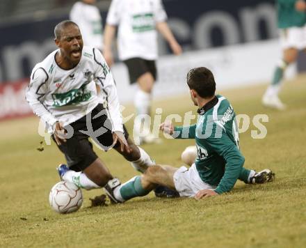 Fussball T-Mobile Bundesliga. SK Austria Kaernten gegen SV Mattersburg. Chiquinho (Kaernten), Anton Pauschenwein(Mattersburg). Klagenfurt, am 26.2.2008.

Copyright Kuess

---
pressefotos, pressefotografie, kuess, qs, qspictures, sport, bild, bilder, bilddatenbank