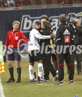 Fussball T-Mobile Bundesliga. SK Austria Kaernten gegen SV Mattersburg.Torjubel Austria, Chiquinho, Trainer, Frenkie Schinkels. Klagenfurt, am 26.2.2008.

Copyright Kuess

---
pressefotos, pressefotografie, kuess, qs, qspictures, sport, bild, bilder, bilddatenbank