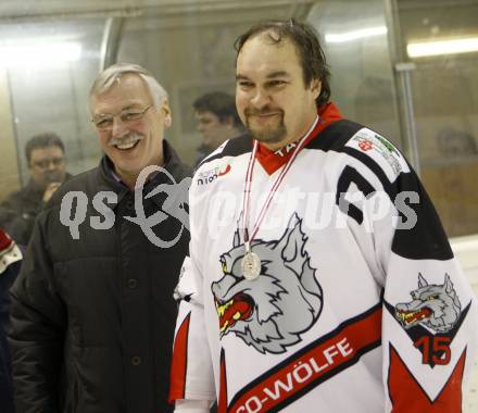 Eishockey Oberliga. Tarco Woelfe gegen ATUS Weiz. Leopold Leutschacher, Bruno Tarmann (Tarco). Klagenfurt, am 8.3.2008.

Copyright Kuess

---
pressefotos, pressefotografie, kuess, qs, qspictures, sport, bild, bilder, bilddatenbank