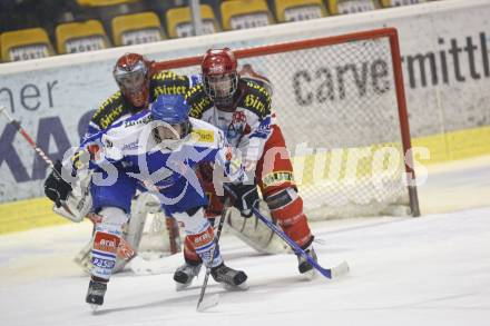 Eishockey. Oesterreichische Meisterschaft U20. KAC gegen VSV. Del Fabro, Niederegger (KAC), Wolf (VSV). Klagenfurt, am 8.3.2008.

Copyright Kuess

---
pressefotos, pressefotografie, kuess, qs, qspictures, sport, bild, bilder, bilddatenbank