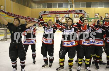 Eishockey Oberliga. Tarco Woelfe gegen ATUS Weiz. Jubel Weiz. Klagenfurt, am 8.3.2008.

Copyright Kuess

---
pressefotos, pressefotografie, kuess, qs, qspictures, sport, bild, bilder, bilddatenbank