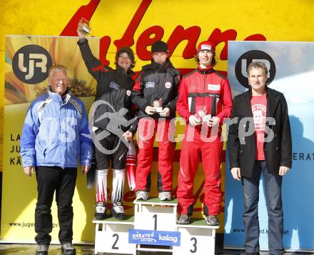 Schi Alpin, Ski Alpin. Kaerntner Landesjugendschitag. Schueler II maennlich: Landessportdirektor Reinhard Tellian, Lukas Kraxner (BG/BRG Moessingerstrasse, 2.), Christian Kanduth (BG/BRG Moessingerstrasse, 1.), Daniel Steiner (HS Feistritz/Drau, 3.), Rudolf Altersberger . Turrach, am 11.3.2008.
Foto: Kuess
---
pressefotos, pressefotografie, kuess, qs, qspictures, sport, bild, bilder, bilddatenbank