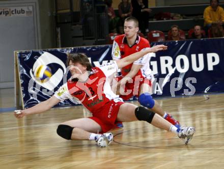 Volleyball Bundesliga Herren. Hypo VBK Klagenfurt gegen Hypo Niederoesterreich. Simon Breuss, Martin Vokal  (Hypo VBK). Klagenfurt, am 12.3.2008.

Copyright Kuess

---
pressefotos, pressefotografie, kuess, qs, qspictures, sport, bild, bilder, bilddatenbank