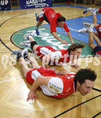 Volleyball Bundesliga Herren. Hypo VBK Klagenfurt gegen Hypo Niederoesterreich. Jubel (Hypo VBK). Klagenfurt, am 12.3.2008.

Copyright Kuess

---
pressefotos, pressefotografie, kuess, qs, qspictures, sport, bild, bilder, bilddatenbank