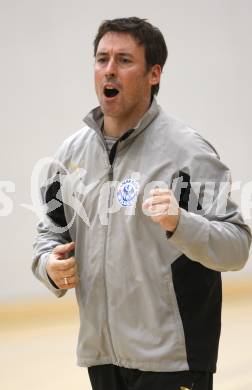 Volleyball Bundesliga Damen. ATSC Wildcats gegen Linz. Trainer Helmut Voggenberger (Wildcats). Klagenfurt, am 12.3.2008.

Copyright Kuess

---
pressefotos, pressefotografie, kuess, qs, qspictures, sport, bild, bilder, bilddatenbank