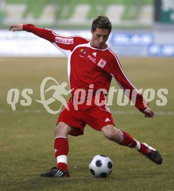 Fussball RTed Zac.  FC Kaernten gegen SC Austria Lustenau. Rene Seebacher (FCK).  Klagenfurt, am 14.3.2008. Klagenfurt, am 14.3.2008.

Copyright Kuess

---
pressefotos, pressefotografie, kuess, qs, qspictures, sport, bild, bilder, bilddatenbank