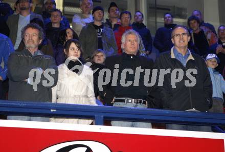 Eishockey. Oesterreichische U20 Meisterschaft. VSV gegen KAC. Unter den Zuschauern Rick Cunningham, Greg Holst, Larry Huras. Villach, am 15.3.2008.
Copyright Kuess

---
pressefotos, pressefotografie, kuess, qs, qspictures, sport, bild, bilder, bilddatenbank