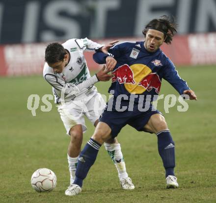 Fussball. Bundesliga. SK Austria Kelag Kaernten gegen FC Red Bull Salzburg. Junuzovic Zlatko (Kaernten), Kovac Niko (Salzburg). Klagenfurt, 19.3.2008
Copyright Kuess

---
pressefotos, pressefotografie, kuess, qs, qspictures, sport, bild, bilder, bilddatenbank