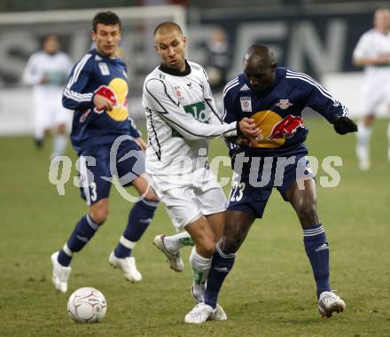 Fussball. Bundesliga. SK Austria Kelag Kaernten gegen FC Red Bull Salzburg. Wolf Patrick (Kaernten), Sekagya Ibrahim (Salzburg). Klagenfurt, 19.3.2008
Copyright Kuess

---
pressefotos, pressefotografie, kuess, qs, qspictures, sport, bild, bilder, bilddatenbank