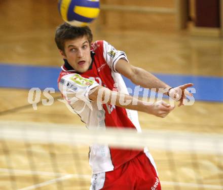 Volleyball. HYPO VBK gegen hotVolleys. Huber Alexander (HYPO). Klagenfurt, 19.3.2008.
Foto: Kuess
---
pressefotos, pressefotografie, kuess, qs, qspictures, sport, bild, bilder, bilddatenbank