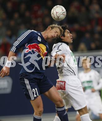 Fussball. Bundesliga. SK Austria Kelag Kaernten gegen FC Red Bull Salzburg. Chaile Carlos (Kaernten), Janko Marc (Salzburg). Klagenfurt, 19.3.2008
Copyright Kuess

---
pressefotos, pressefotografie, kuess, qs, qspictures, sport, bild, bilder, bilddatenbank