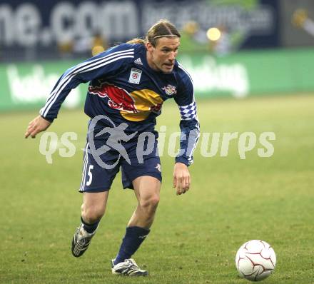 Fussball T-Mobile Bundesliga. SK Austria Kaernten gegen Red Bull Salzburg. Ezequiel Alejo Carboni (Salzburg). Klagenfurt, am 19.3.2008.

Copyright Kuess

---
pressefotos, pressefotografie, kuess, qs, qspictures, sport, bild, bilder, bilddatenbank