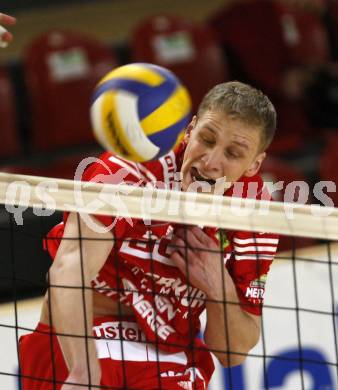 Volleyball. Bundesliga. HYPO VBK gegen hotVolleys. HRAZDIRA Michal (hotVolleys). Klagenfurt, 19.3.2008.
Copyright Kuess

---
pressefotos, pressefotografie, kuess, qs, qspictures, sport, bild, bilder, bilddatenbank