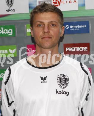 Fussball Regionalliga. SK Austria Kaernten Amateure. Mannschaftsfototermin. Bernd Schierhuber. Klagenfurt, am 21.3.2008.

Copyright Kuess

---
pressefotos, pressefotografie, kuess, qs, qspictures, sport, bild, bilder, bilddatenbank