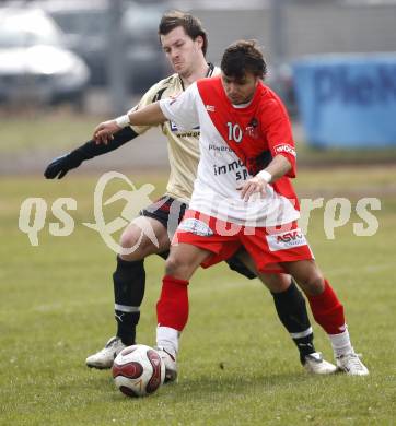 Fussball Kaerntner Liga. KAC gegen DSG Sele/Zell. Zsolt Vari (KAC), Toni Smrtnik (Sele/Zell). Klagenfurt, am 23.3.2008.
Foto: Kuess 
---
pressefotos, pressefotografie, kuess, qs, qspictures, sport, bild, bilder, bilddatenbank