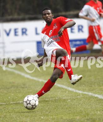 Fussball Kaerntner Liga. KAC gegen DSG Sele/Zell. Makanda Mpaka (KAC). Klagenfurt, am 23.3.2008.
Foto: Kuess 
---
pressefotos, pressefotografie, kuess, qs, qspictures, sport, bild, bilder, bilddatenbank