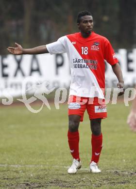 Fussball Kaerntner Liga. KAC gegen DSG Sele/Zell. Makanda Mpaka (KAC). Klagenfurt, am 23.3.2008.
Foto: Kuess 
---
pressefotos, pressefotografie, kuess, qs, qspictures, sport, bild, bilder, bilddatenbank