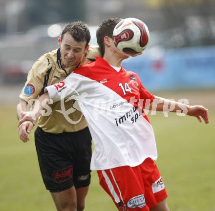 Fussball Kaerntner Liga. KAC gegen DSG Sele/Zell. Toni Krijan (KAC), Florian Siencnik(Sele/Zell). Klagenfurt, am 23.3.2008.
Foto: Kuess 
---
pressefotos, pressefotografie, kuess, qs, qspictures, sport, bild, bilder, bilddatenbank