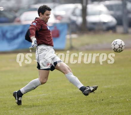 Fussball Kaerntner Liga. KAC gegen DSG Sele/Zell. Ivo Mueller (Sele/Zell). Klagenfurt, am 23.3.2008.
Foto: Kuess 
---
pressefotos, pressefotografie, kuess, qs, qspictures, sport, bild, bilder, bilddatenbank