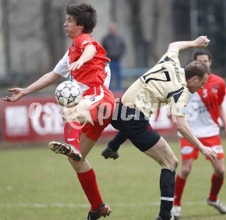 Fussball Kaerntner Liga. KAC gegen DSG Sele/Zell. Christoph Strohmaier (KAC), Samo Vidovic (Sele/Zell). Klagenfurt, am 23.3.2008.
Foto: Kuess 
---
pressefotos, pressefotografie, kuess, qs, qspictures, sport, bild, bilder, bilddatenbank