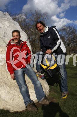 Acro Fliegen. Paragleiten.  Bernd Hornboeck, Alexander Meschuh. Klagenfurt, am 20.3.2008.

Copyright Kuess

---
pressefotos, pressefotografie, kuess, qs, qspictures, sport, bild, bilder, bilddatenbank