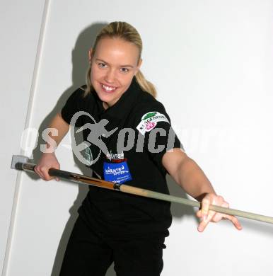 Billard. Jasmin Ouschan. Klagenfurt, 22.9.2005.
Foto: Kuess
---
pressefotos, pressefotografie, kuess, qs, qspictures, sport, bild, bilder, bilddatenbank