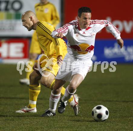 Fussball Red Zac. FC Kaernten gegen Red Bull Juniors Salzburg. Ludek Zelenka (FCK), Richard Kitzbichler (Salzburg). Klagenfurt, am 28.3.2008
Copyright Kuess

---
pressefotos, pressefotografie, kuess, qs, qspictures, sport, bild, bilder, bilddatenbank