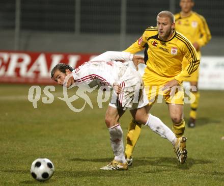 Fussball Red Zac. FC Kaernten gegen Red Bull Juniors Salzburg. Aljosa Vojnovic (FCK), Piero Minoretti (Salzburg). Klagenfurt, am 28.3.2008.
Copyright Kuess

---
pressefotos, pressefotografie, kuess, qs, qspictures, sport, bild, bilder, bilddatenbank