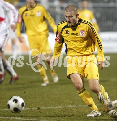 Fussball Red Zac Bundesliga. FC Kaernten gegen Red Bull Juniors Salzburg. Aljosa Vojnovic (FCK). Klagenfurt, am 28.3.2008.

Copyright Kuess

---
pressefotos, pressefotografie, kuess, qs, qspictures, sport, bild, bilder, bilddatenbank